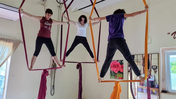 Corsi per Adulti-PILATES AEREO